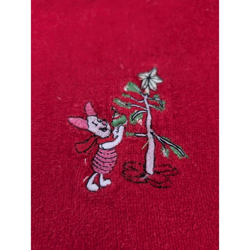 Piglet Christmas Custom Embroidery Fingertip Towel Red Winnie The Pooh